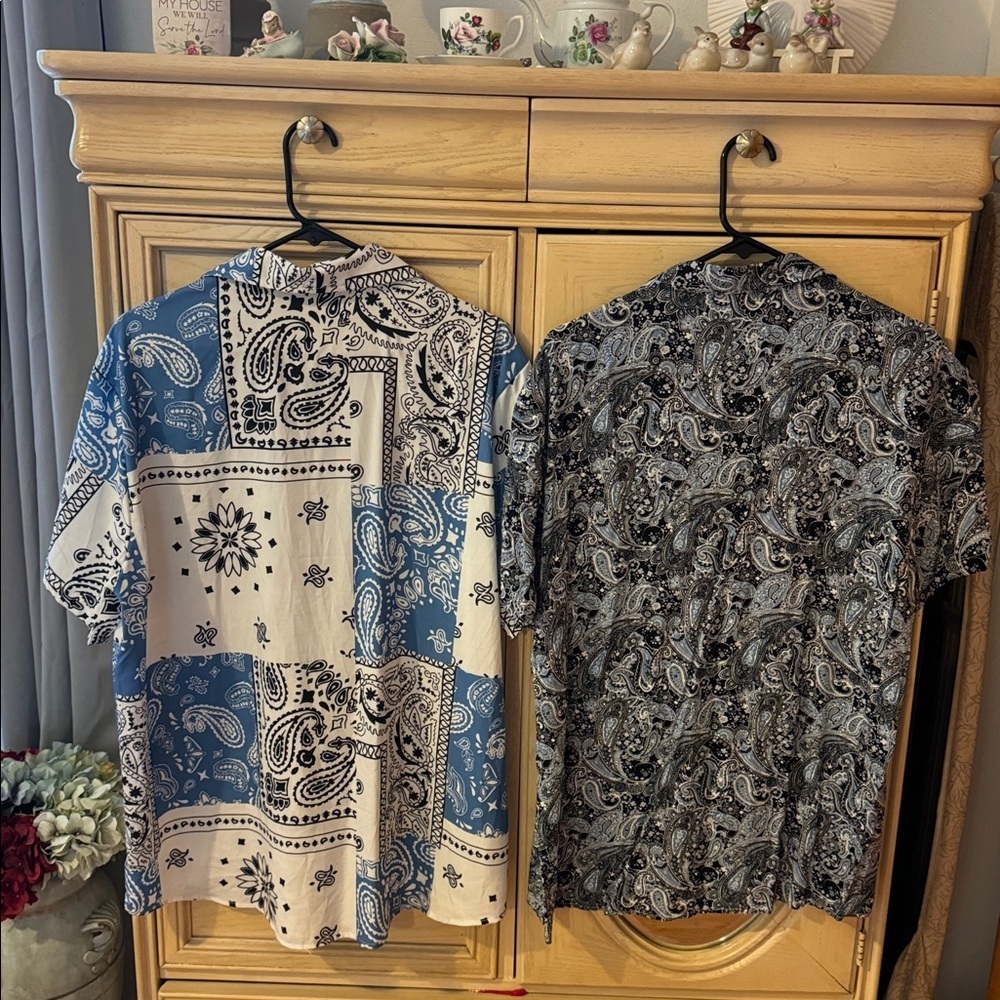 Blue and Black Paisley Bandana Print Men's Shirts - Picture 5 of 5